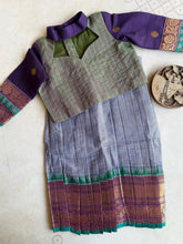 Eyali - Crop Top With Pleated Cotton Skirt