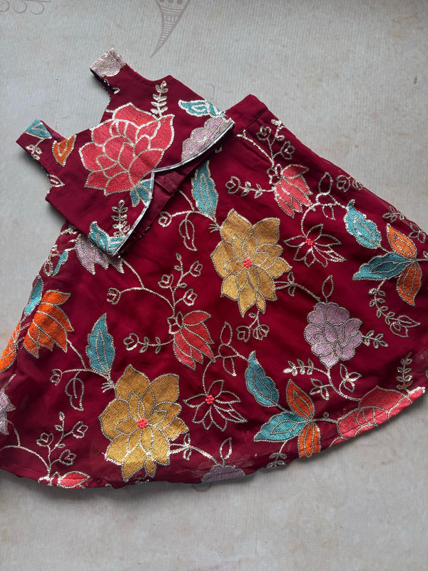 Crop top and skirt Express