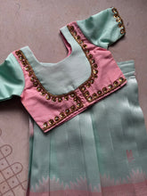 Janavi - Crop top and Skirt