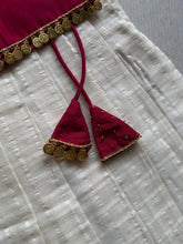 Aabarna - Crop top and skirt