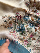 Ceya Linen Saree with Hand Floral Embroidery