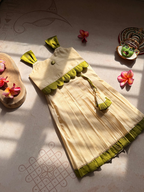 Naya Crop Top and Skirt - Onam Edit