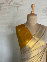 Mul Cotton Saree - Onam Edit