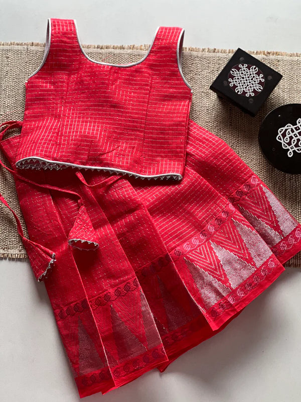 Sirivennila - Crop top and skirt