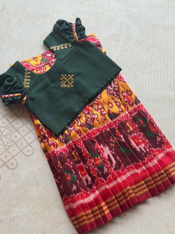 Patola Skirt With Kolam Top