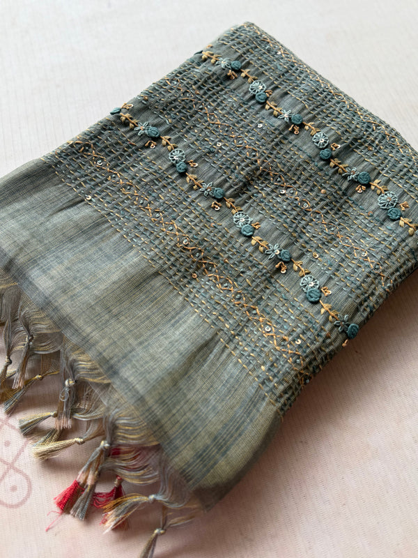 Ceya Linen Saree with Hand Floral Embroidery