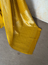 Abhaya - Pure Khaddi Georgette Saree