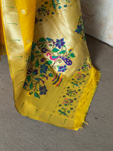 Paithani Saree with Peacock Buttas