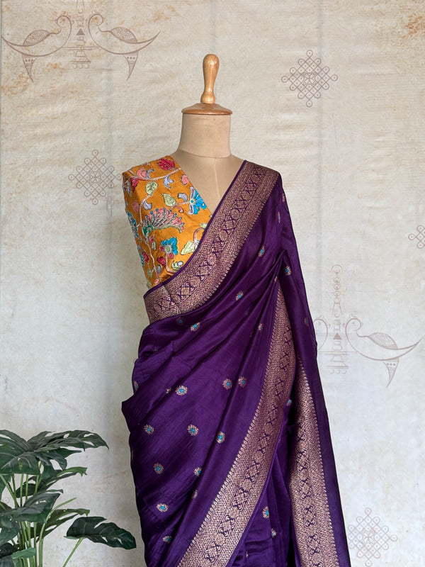 Nijaruna - Pure Matka Silk Saree With Zari Meenakari Buttas