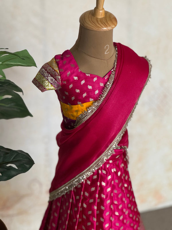 Kids Pavazhamalli Half Saree with Zari Buttas & Pink Davani