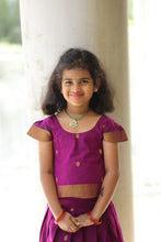 Aakriti - Crop top and skirt