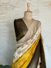 Nityasri - Ombre Khaddi Georgette Saree With Jaal Detailings