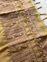 Ceya Linen Saree with Hand Floral Embroidery