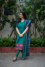 Kamya - Kurta + Dupatta