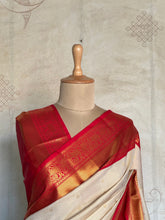 Semi Kanchi Silk Saree (Nija Navaratri Collection)