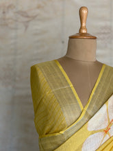 Yashika - Digital Printed Linen Saree