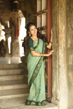 Janaki Sungudi Cotton Saree – Handcrafted Madurai Sungudi Saree in Soft Cotton