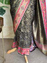 Pure Banarasi Saree with Zari Jaal & Contrast Border