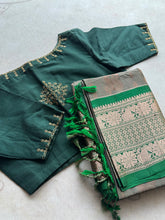 Venkatagiri Pure Handwoven Silk Saree with Embellished Kolam Blouse