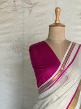 Mul Cotton Saree With Zari Accents
