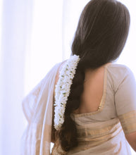 Elegant Kanchi Cotton Saree in Ash Grey with Traditional Gold Border