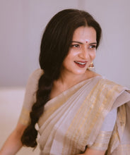 Elegant Kanchi Cotton Saree in Ash Grey with Traditional Gold Border