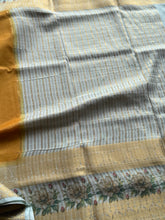 Mysore Crepe Silk Mubbagam Saree with Floral Borders – Festive Ethnic Wear