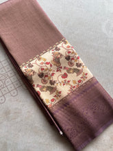 Banarasi Zari Checkered Saree with Kalamkari Border & Matching Butta Blouse – Dusty Mauve