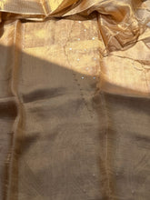 Senorita - Senorita with hand embroidered detailing