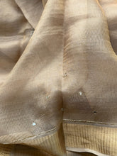 Senorita - Senorita with hand embroidered detailing