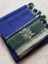 Royal Emerald Banarasi Semi Tussar Saree with Contrast Border & Zari Buttas