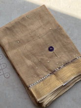 Senorita - Senorita with hand embroidered detailing