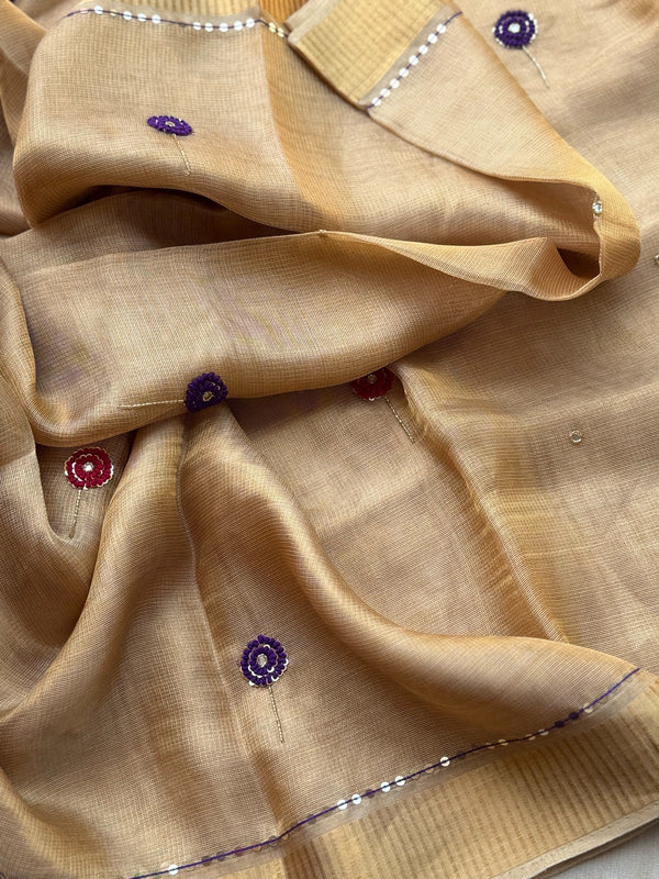 Senorita - Senorita with hand embroidered detailing