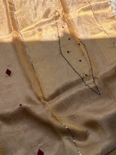 Senorita - Senorita with hand embroidered detailing