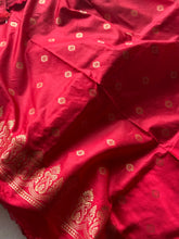 Green Banarasi Silk Saree with Zari Work and Contrasting Border