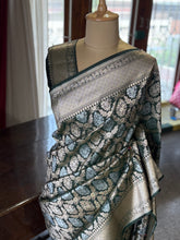 Banarasi Katan Silk Saree - Dark Green Shade