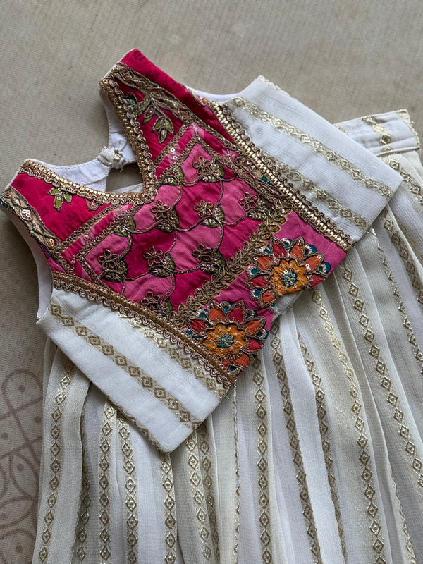 Laila Crop Top & Skirt - Onam Edit