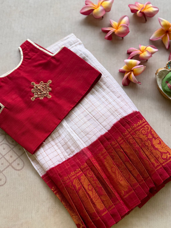 Yamuna - Kolam Crop Top & Sungudi Skirt Set Onam Edit
