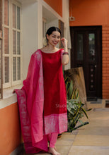 Sringa - Kurta + Dupatta