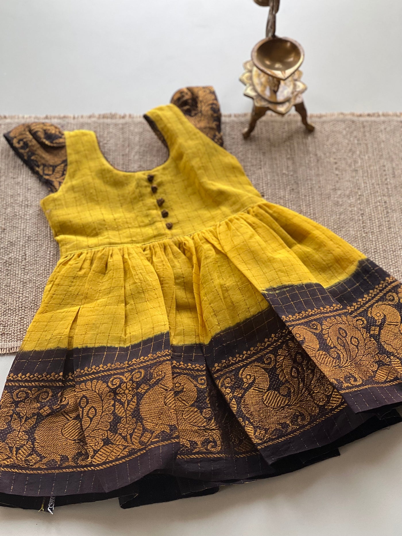 Fancy Designer Kids Frock at Rs.120/Piece in kolkata offer by Abhis Wardrobe